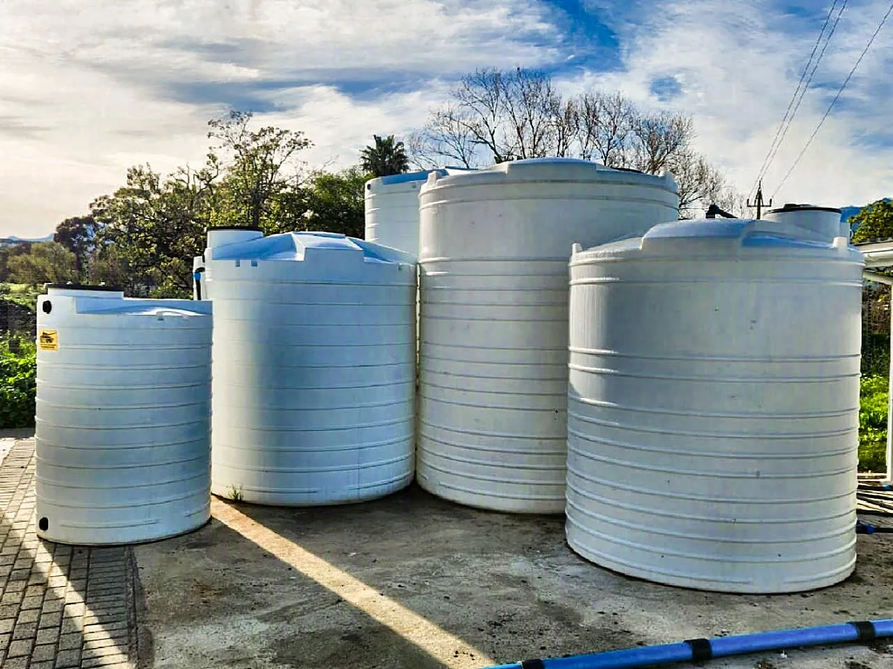 SuperAlgae cultivation tanks